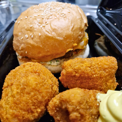 Photo de Glasgow Burgers, membre de Bout à Bout, réseau de réemploi des bouteilles en verre en Pays de la Loire